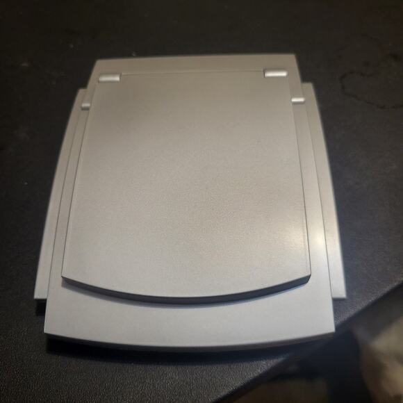 Set of 2 World Travel Clock Currency Converter Worldtime & Plug In Digital Clock - Picture 16 of 16